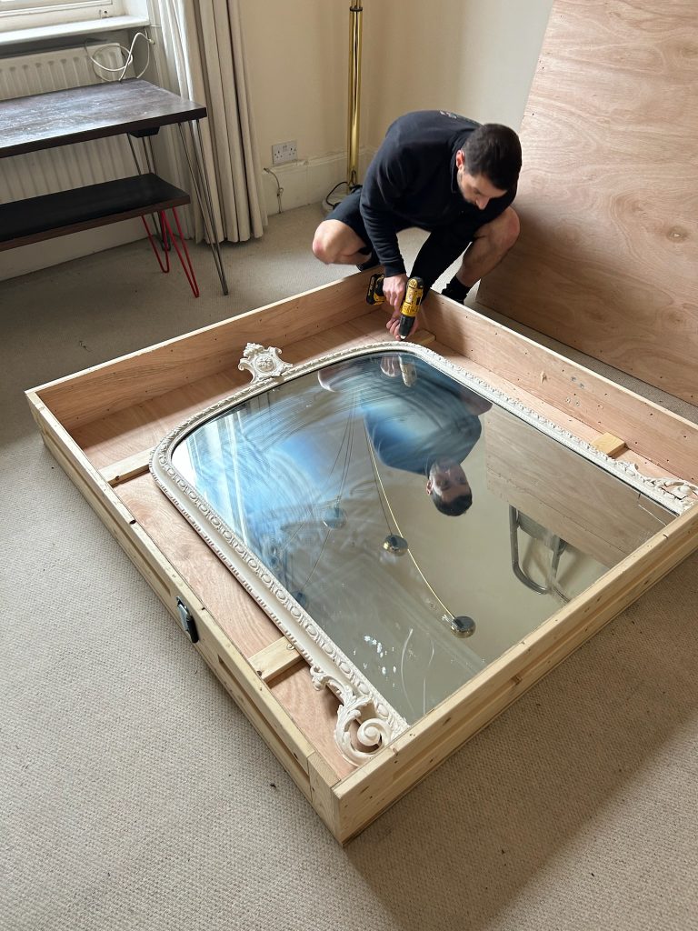 Fine art removals London safe transport